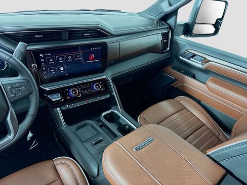New 2026 GMC Sierra 3500 Denali Ultimate image 24