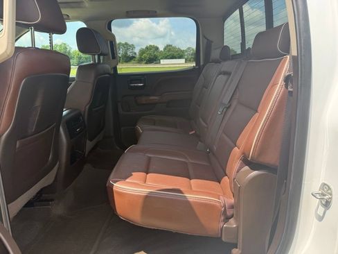 Used 2015 Chevrolet Silverado 2500 High Country w/ Duramax Plus Package AWD/4WD image 12