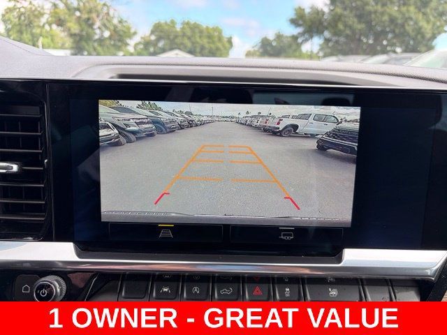 Used 2025 Chevrolet Silverado 1500 LT RWD image 23