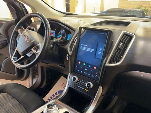 Used 2023 Ford Edge SEL w/ Cold Weather Package image 15