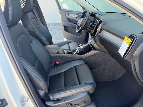 New 2026 Volvo XC40 B5 Plus w/ Protection Package Premier image 13