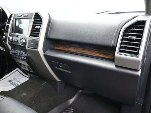 Used 2019 Ford F150 Lariat AWD/4WD image 32
