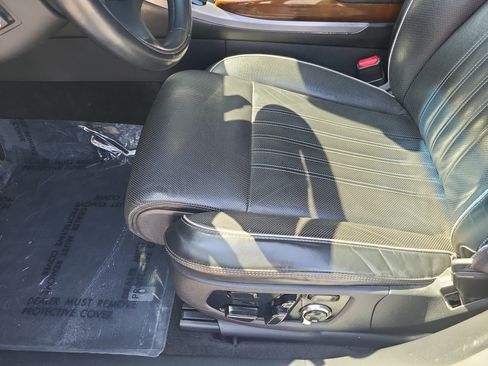 Used 2018 Genesis G90 5.0 Ultimate RWD image 29
