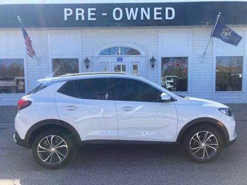 Certified 2021 Buick Encore GX Select image 4