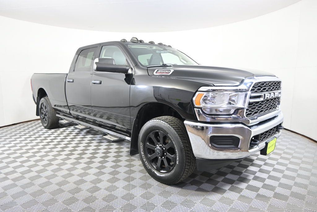 Used 2020 RAM 3500 Tradesman AWD/4WD image 10