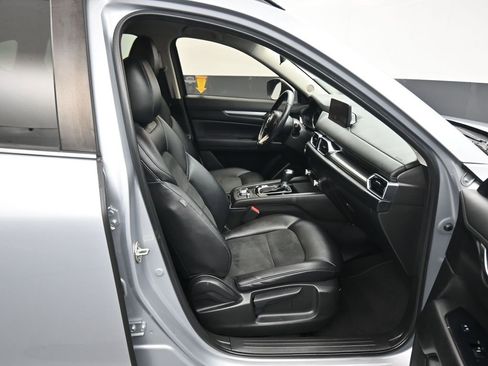 Used 2021 MAZDA CX-5 Touring image 39