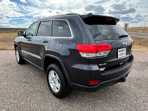 Used 2015 Jeep Grand Cherokee Laredo w/ Quick Order Package 23E image 3