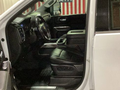 Used 2022 Chevrolet Silverado 3500 LTZ w/ LTZ Premium Package image 10