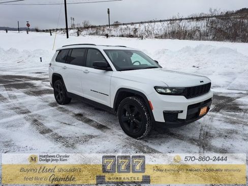 Certified 2023 Jeep Grand Cherokee L Limited w/ Black Appearance Package image 2