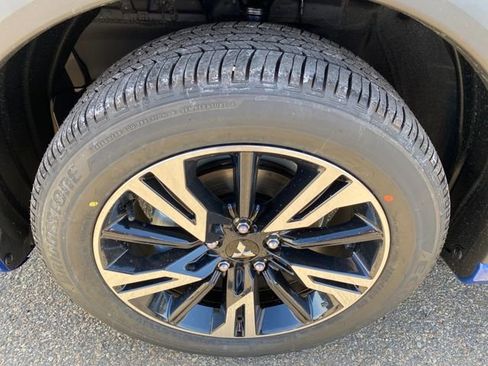 New 2026 Mitsubishi Eclipse Cross SEL image 25