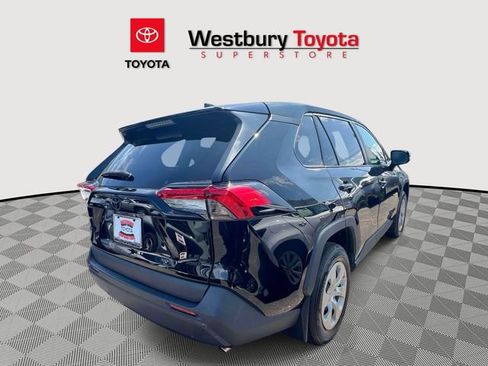 Certified 2023 Toyota RAV4 LE AWD/4WD image 5