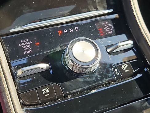 New 2026 Jeep Grand Cherokee Summit w/ Obsidian Package image 27