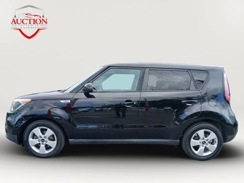 Used 2018 Kia Soul FWD image 8