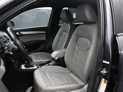 Used 2018 Audi Q3 2.0T Premium image 10