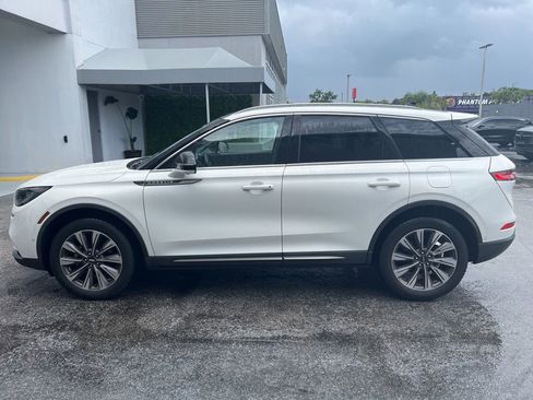 Used 2022 Lincoln Corsair Reserve FWD image 8