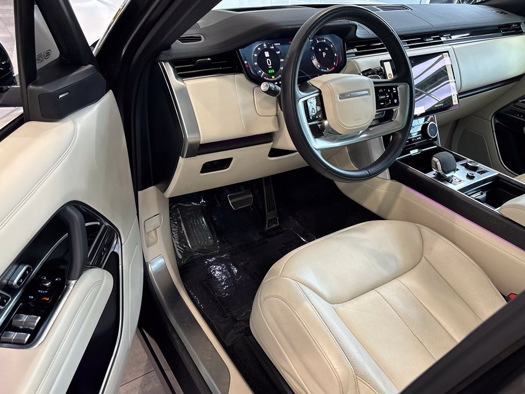 Used 2023 Land Rover Range Rover SE AWD/4WD image 8