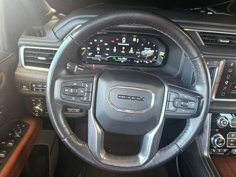 Used 2023 GMC Yukon Denali Ultimate AWD/4WD image 37