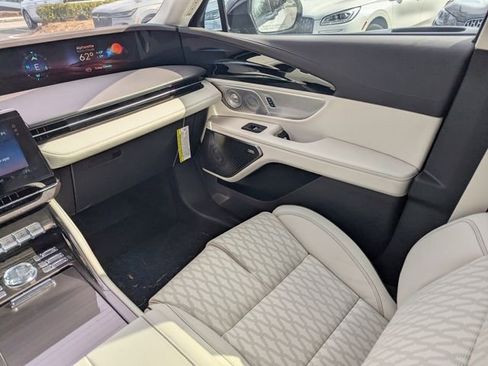 New 2026 Lincoln Nautilus Black Label image 15