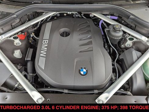 New 2025 BMW X7 xDrive40i w/ Premium Package image 11