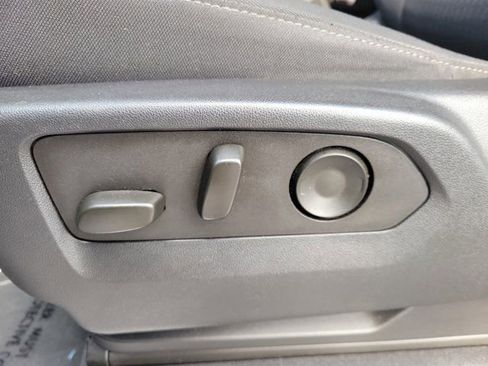 Used 2022 Chevrolet Silverado 1500 RST image 12