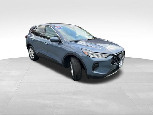 Used 2023 Ford Escape Active w/ Tech Pack #2 image 7