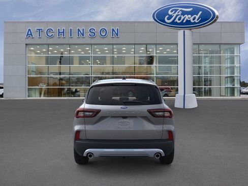New 2026 Ford Escape SE image 5