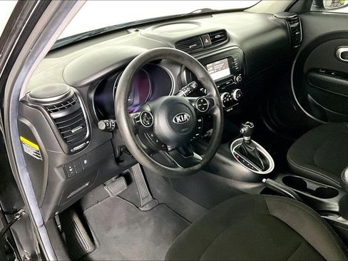 Used 2019 Kia Soul image 13