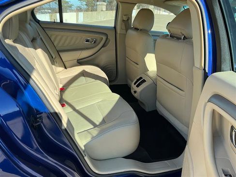 Used 2015 Ford Taurus SEL w/ Equipment Group 201A image 37