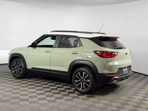 Used 2024 Chevrolet TrailBlazer ACTIV w/ Convenience Package image 9