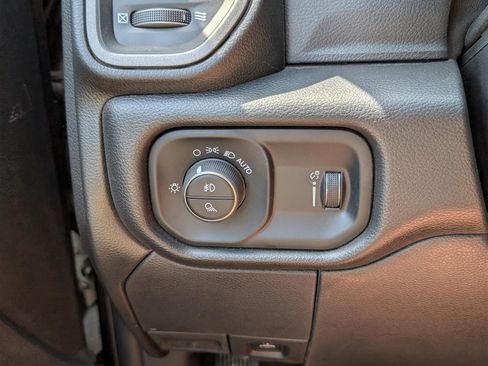 New 2025 RAM 2500 Tradesman AWD/4WD image 17