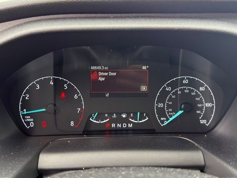 Used 2023 Ford Transit 350 XLT image 13