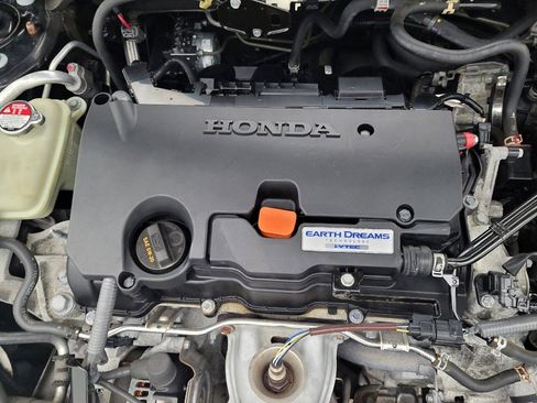 Used 2019 Honda Civic Sport image 30