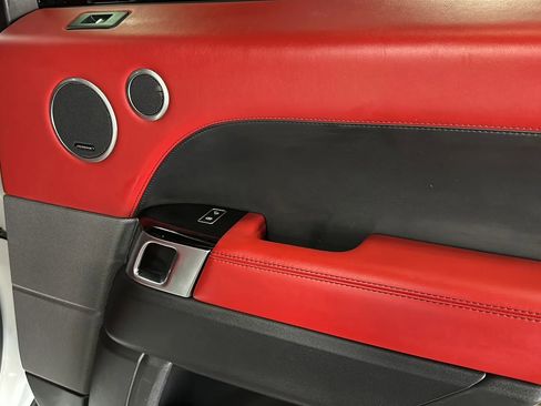 Used 2014 Land Rover Range Rover Sport Autobiography image 17