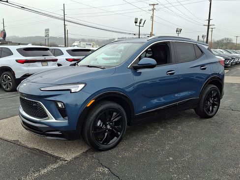 New 2026 Buick Encore GX Sport Touring image 4