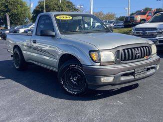 Used 2004 Toyota Tacoma 2WD Regular Cab image 1