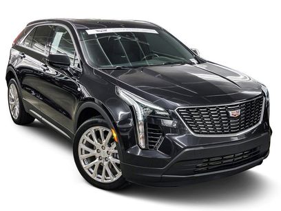 Certified 2023 Cadillac XT4 Luxury w/ Cold Weather Package