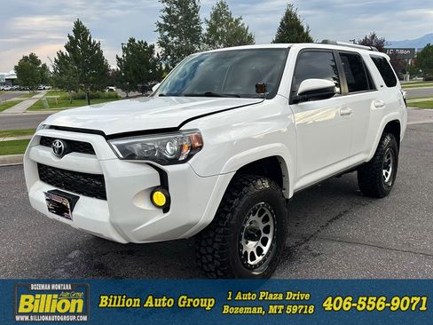 Used 2019 Toyota 4Runner SR5 AWD/4WD image 1