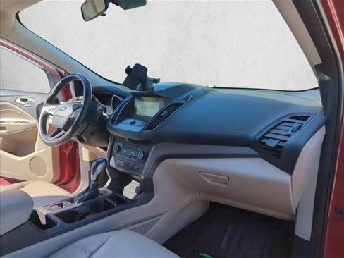 Used 2019 Ford Escape SEL image 27