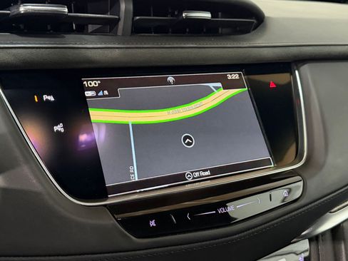 Used 2019 Cadillac XT5 Platinum AWD/4WD image 17