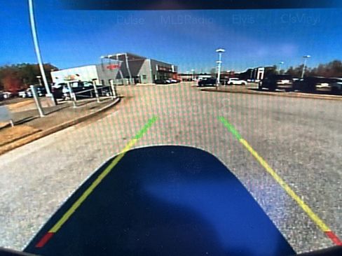 Used 2023 Dodge Charger SXT image 30