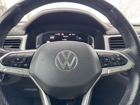 Used 2021 Volkswagen Atlas SEL Premium R-Line image 10