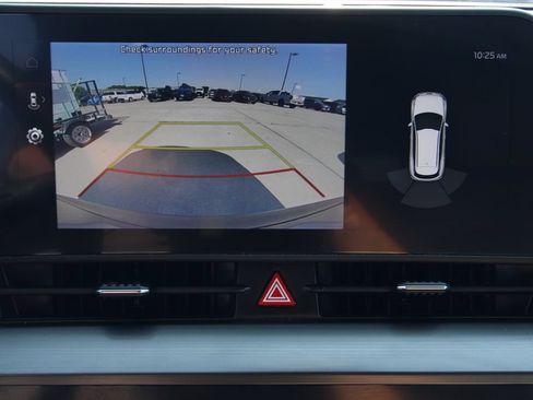 Used 2023 Kia Sportage EX FWD image 12