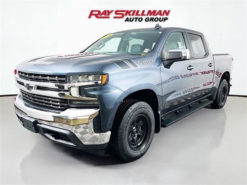 Used 2019 Chevrolet Silverado 1500 LT w/ All-Star Edition image 3