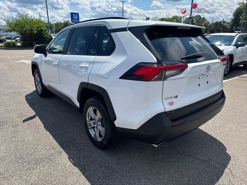 Used 2023 Toyota RAV4 XLE FWD image 5