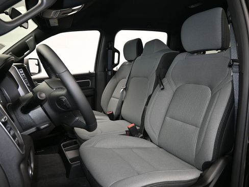 Used 2024 RAM 1500 Big Horn image 11