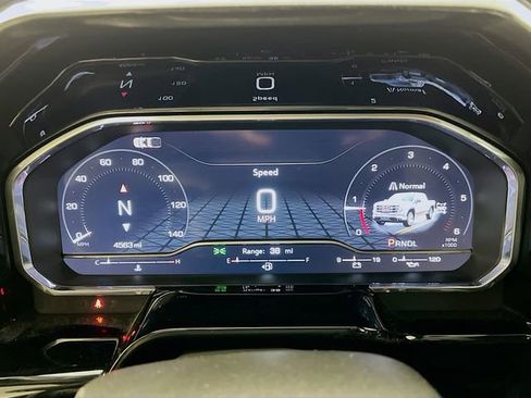 Used 2025 GMC Sierra 1500 Elevation image 13