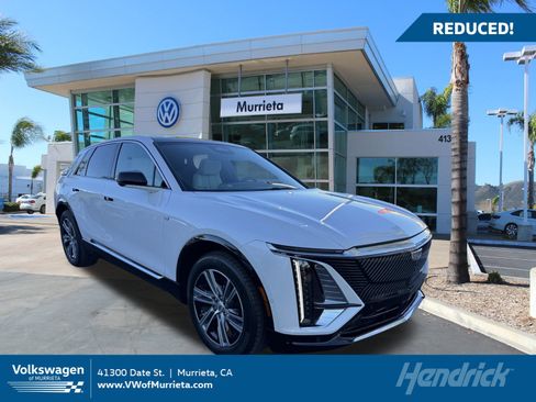 Used 2024 Cadillac Lyriq Luxury image 1