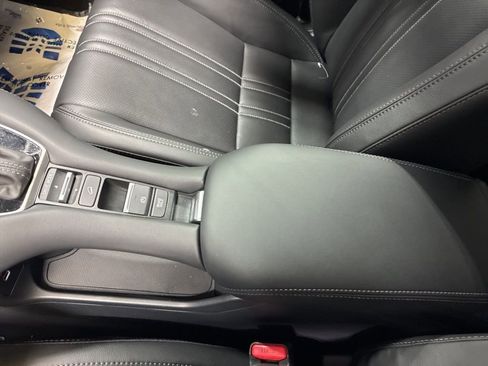 New 2026 Honda HR-V EX-L image 18