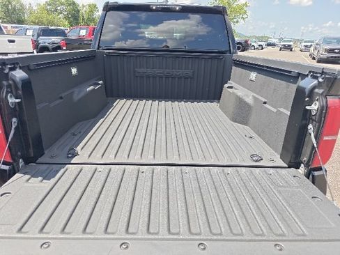 Used 2024 Toyota Tacoma TRD Sport RWD image 4