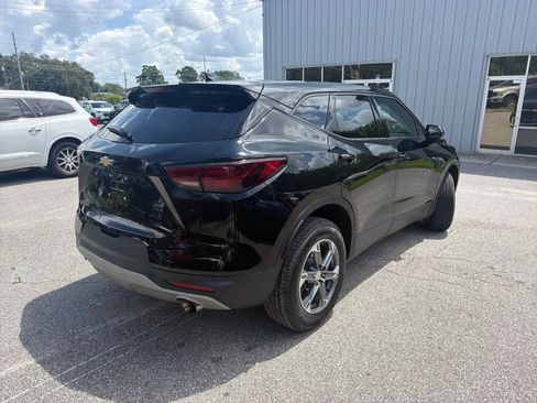 Used 2023 Chevrolet Blazer LT FWD image 8